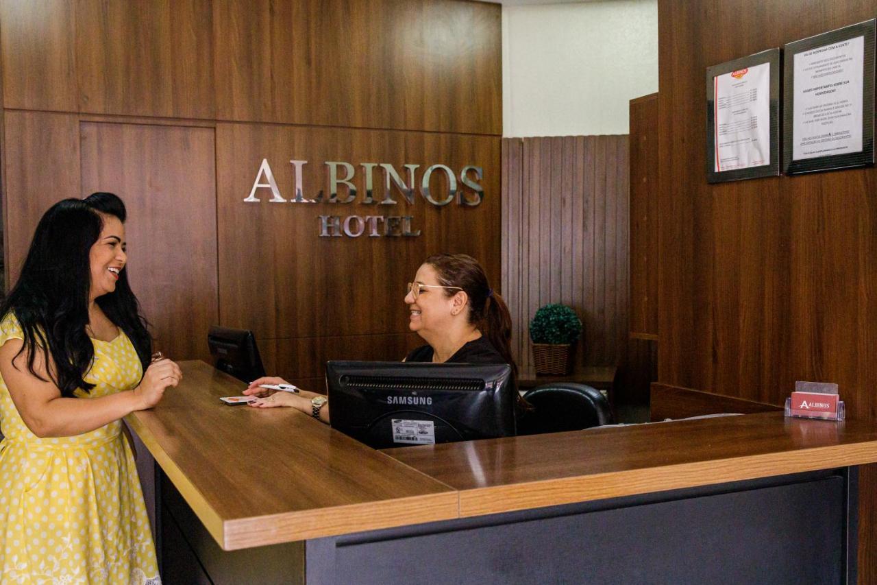 Hotel Albinos 伊塔佩鲁纳 外观 照片